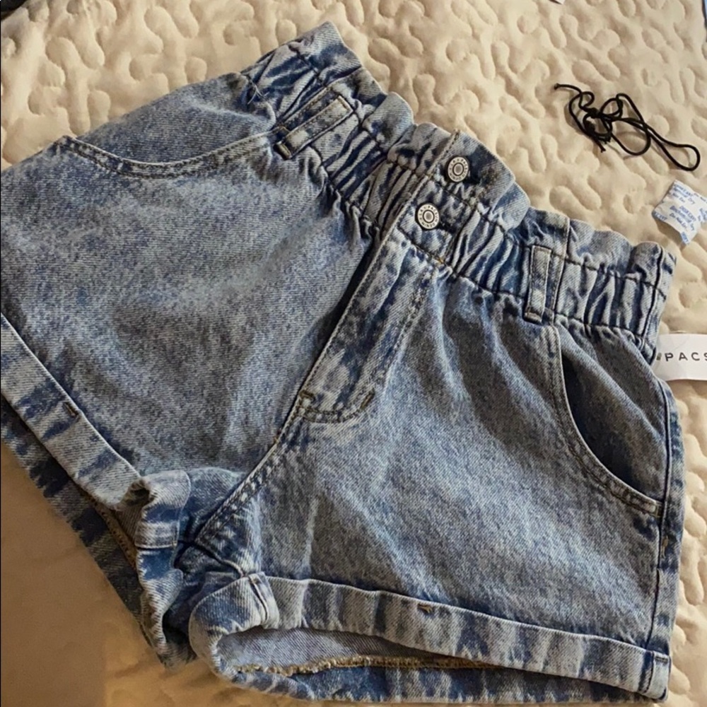 NWT shorts - Picture 4 of 5